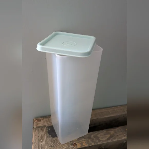 Vintage Tupperware Storage Container *BING - Picture 2 of 5